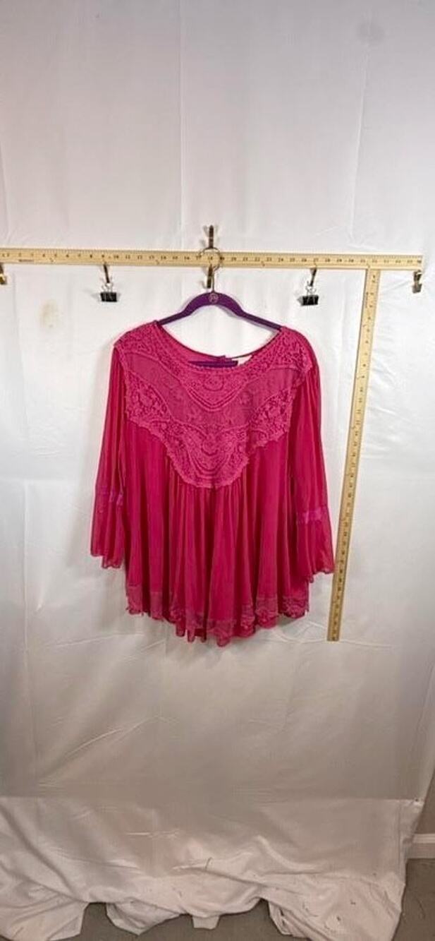 Cato EST 1946 Womens 14W 16W Crochet Lace Panel Blouse Magenta Pink Flowy Top